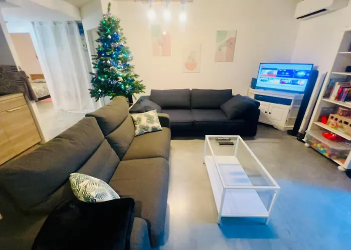 Le Domaine De Fromiga Apartman *